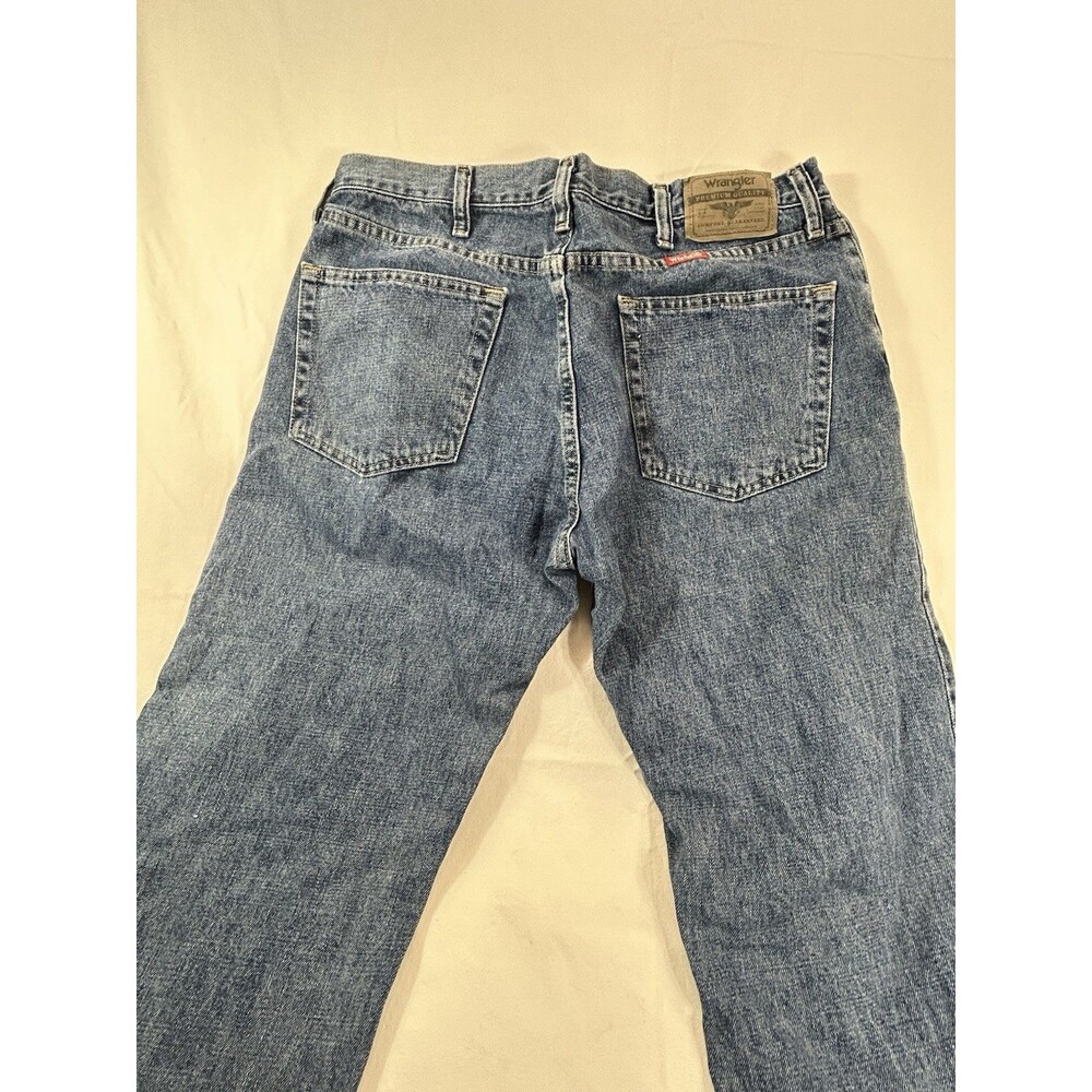 Wrangler Mens Jeans 34x29 Blue Denim Regular Fit Straight Leg Classic Small Hole